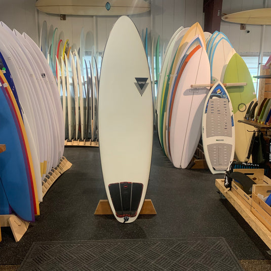 6' Tomo Hydro Short USED