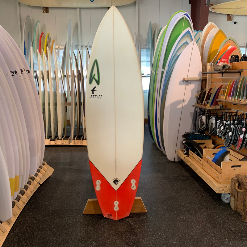 Load image into Gallery viewer, Roberts Black Diamond 6'3 USED
