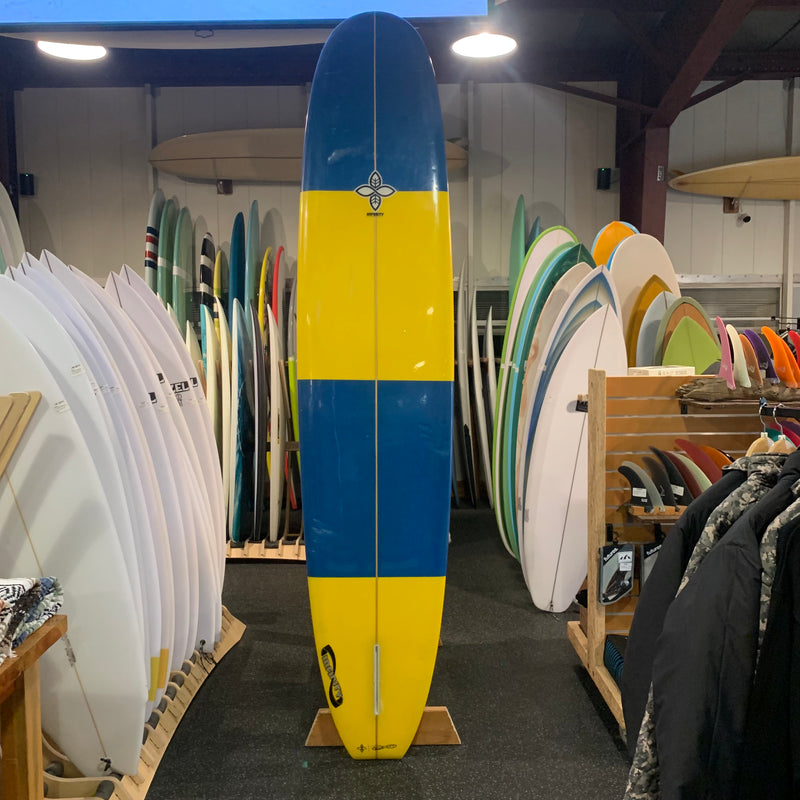 Load image into Gallery viewer, Infinity 'Emma' 9'5" USED
