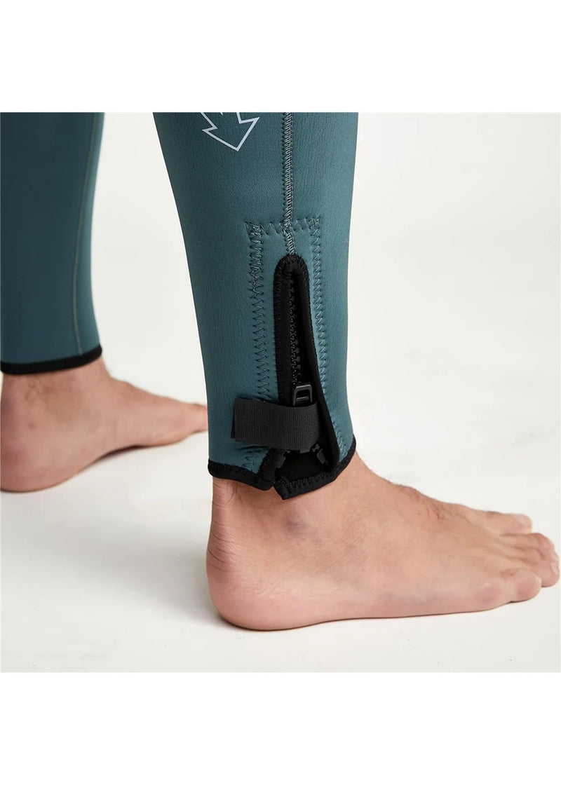 Load image into Gallery viewer, Xcel Kid's Axis 5/4mm Back Zip Fullsuit w/ Ankle Zips
