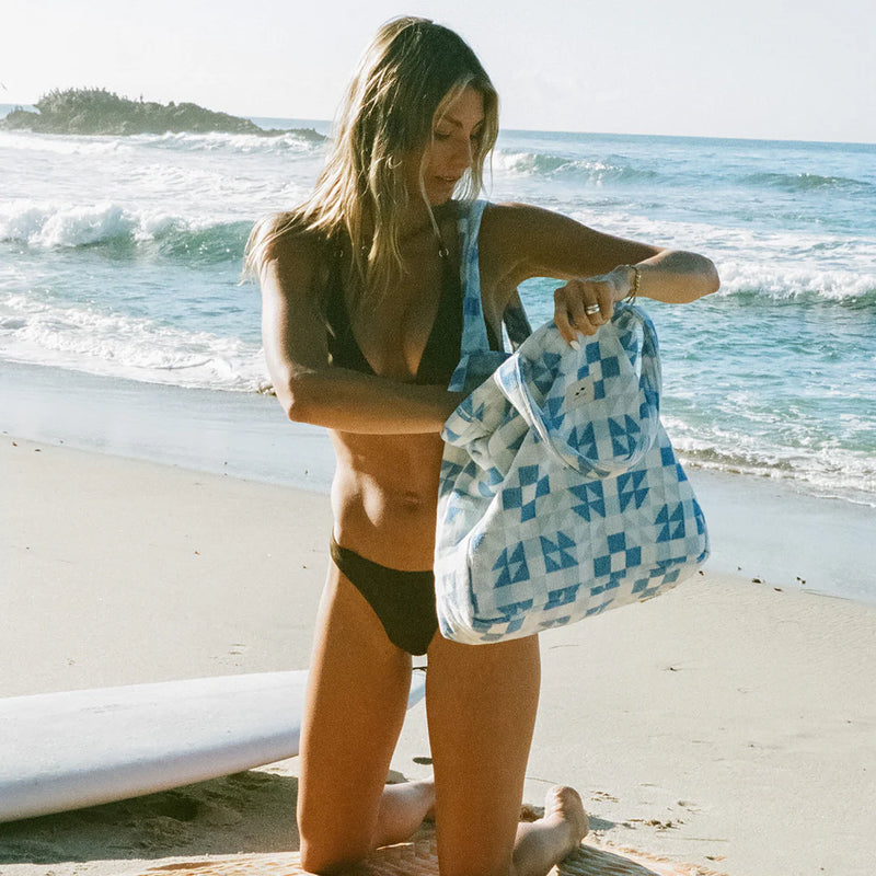 Load image into Gallery viewer, Slowtide The Dream Terry Tote Bag Lagoon
