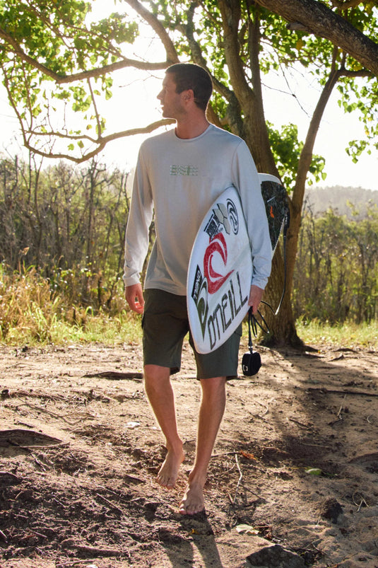 O'Neill TRVLR Cargo 20" Hybrid Shorts