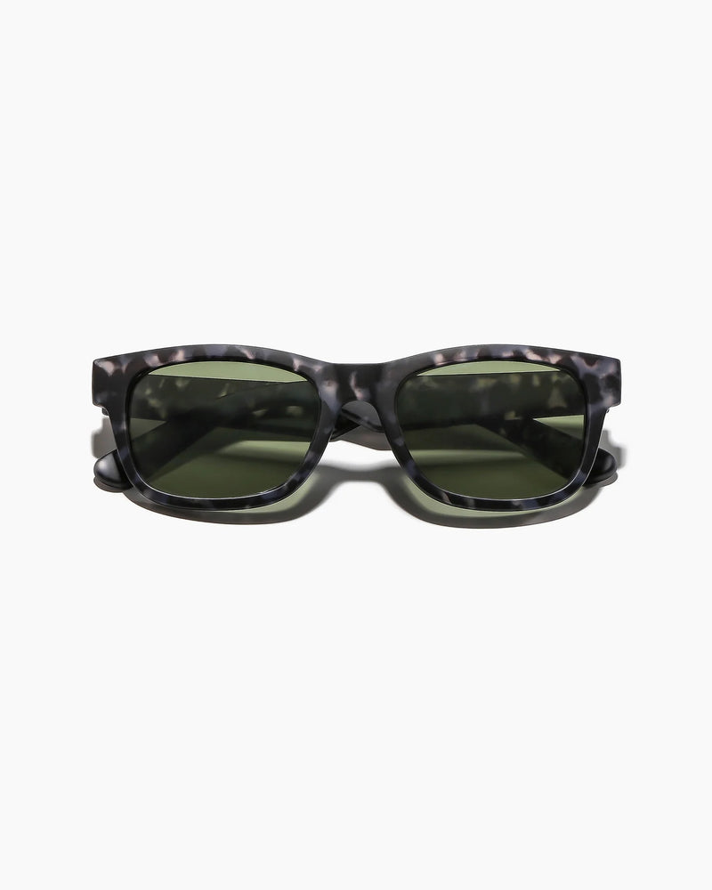 Load image into Gallery viewer, Ritual Vision Bad Habit Sunglasses
