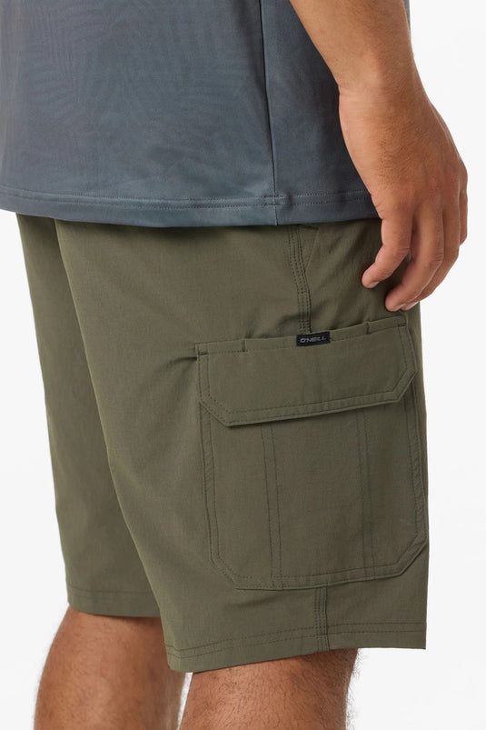 O'Neill TRVLR Cargo 20" Hybrid Shorts