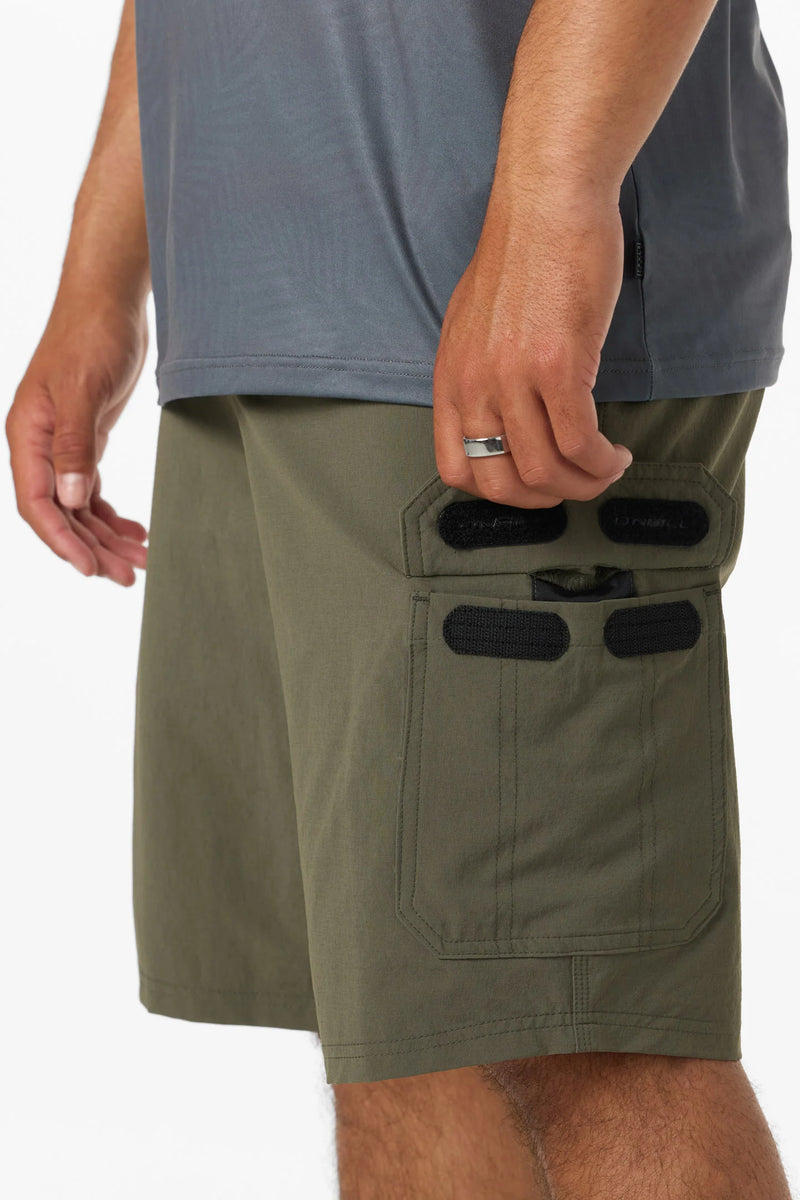 Load image into Gallery viewer, O'Neill TRVLR Cargo 20" Hybrid Shorts
