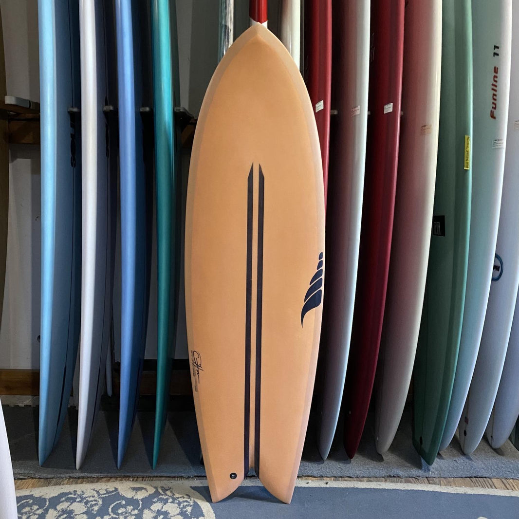 Solid Throwback Quad fish 5'10 x 21 x 2.5 – Gorge Performance