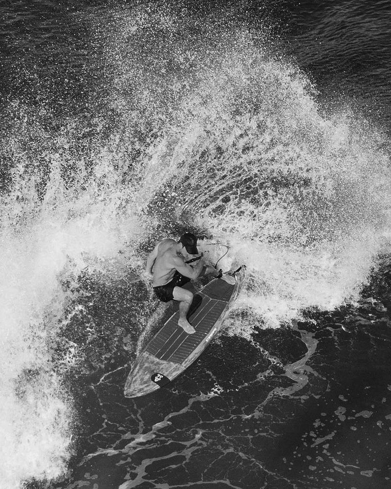 Load image into Gallery viewer, Starboard Twin Fin 8'6 x 31" Limited Series Surf SUP
