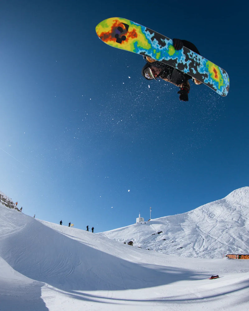 Load image into Gallery viewer, ThirtyTwo Atmosphere Snowboard 2027
