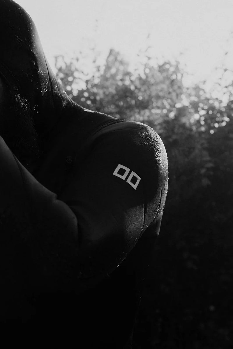 Load image into Gallery viewer, XIIIG OO 4/3 Hooded Full Wetsuit
