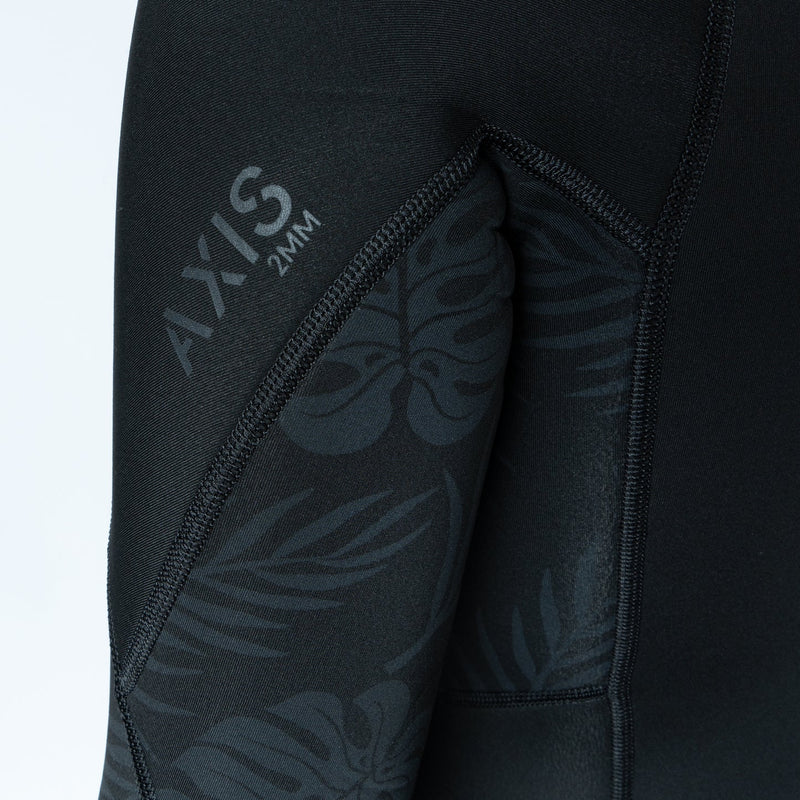 Load image into Gallery viewer, Xcel Women's Axis Short Sleeve Spring Wetsuit 2mm
