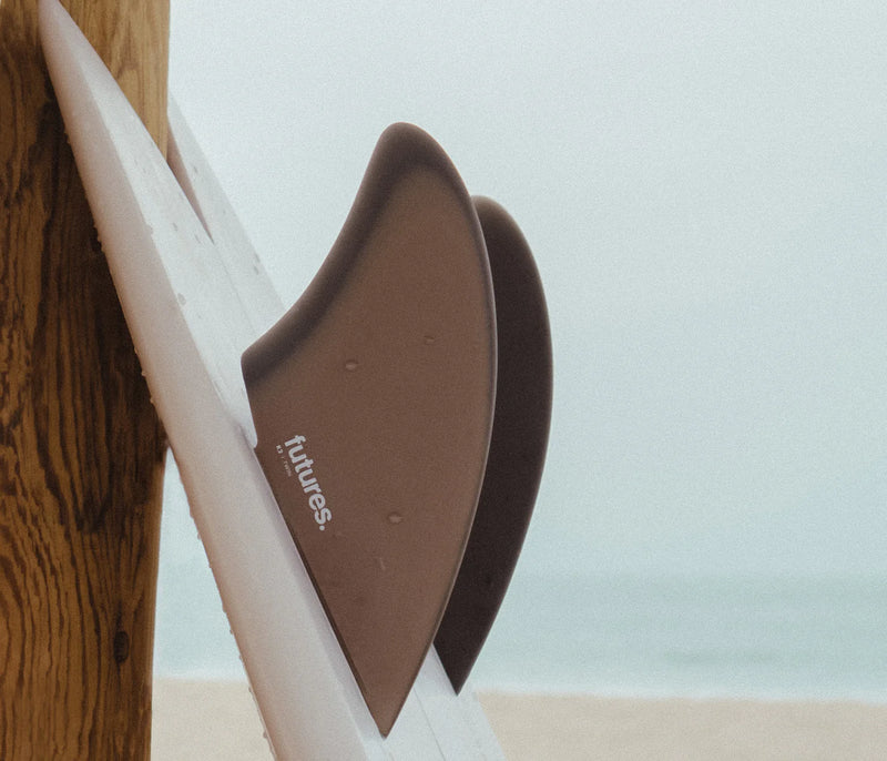Load image into Gallery viewer, Futures Fins K2 Fiberglass Keel Twin Fin Set Brown/Grey
