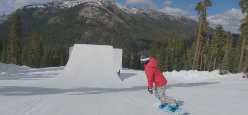 Load and play video in Gallery viewer, Union Trilogy Classic Snowboard Binding 2027
