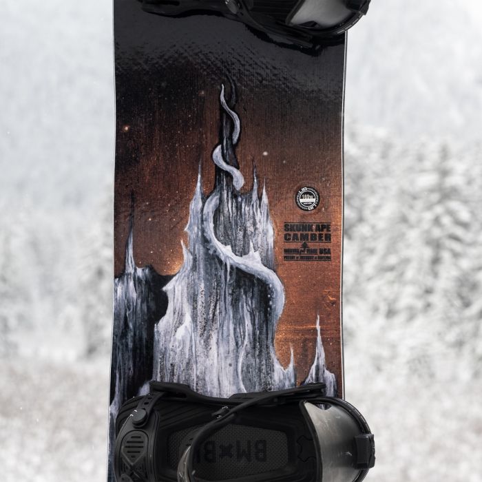 Load image into Gallery viewer, Lib Tech Skunk Ape Camber B-Grade Snowboard 2026
